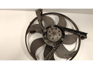 Вентилятор радиатора 881061860 Volkswagen Bora