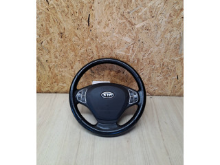 Руль KIA Ceed  2006 - 2012 года 561401H000      