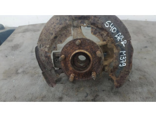 Передний поворотный кулак (ступица, цапфа)