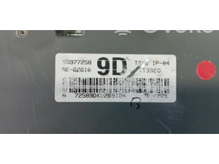 Блок предохранителей 95977258 Chevrolet Astra