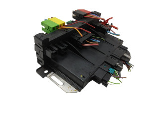 Pojistková skříňka A0205451932, 05045130 Mercede-Benz S W220 2000