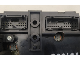 Блок управления климат-контролем 30746101   Volvo XC90