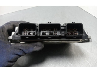 Блок управления двигателем Блок управления 0281016590   Volvo C30