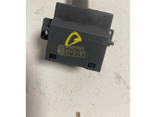 Ручка стеклоочистителей 9452391, 02W30A   Volvo V70