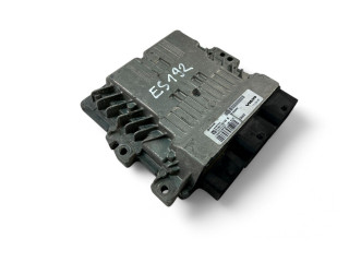 Блок управления двигателем Блок управления 31355669, S180134102B   Volvo V70