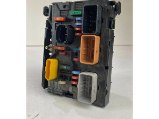 Блок предохранителей  9661708280, L11   Peugeot 207    