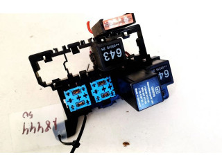 Pojistková skříňka 7h0937503, 7H0937503 Volkswagen Transporter - Caravelle T5 2010