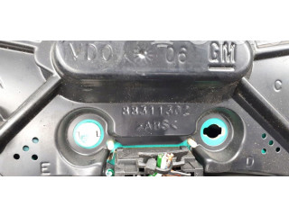 Дисплей 88311302 Opel Meriva A