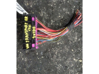 Pojistková skříňka Volkswagen Transporter - Caravelle T5 2007