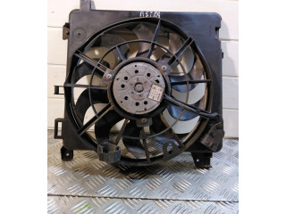 Электрический вентилятор радиаторов 0130303304, 24467444 Opel Astra H 2008