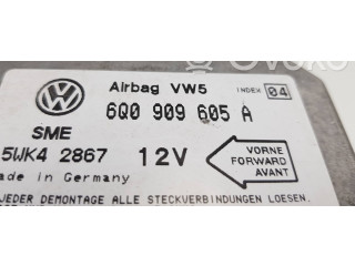 Řídící jednotka 038906012FB Volkswagen Golf IV 2001