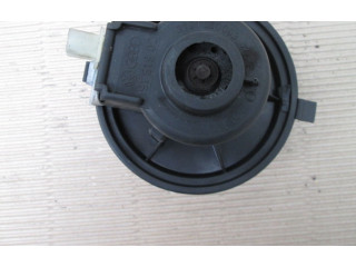 Вентилятор печки Volkswagen Golf II