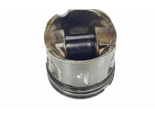  Поршень с шатуном  PISTON204DTA, 204DTA  Land Rover Range Rover Velar  