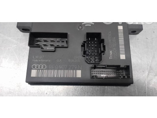 Блок управления двигателя 8E907279E   Seat Exeo (3R)