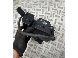 Блок предохранителей 912732c130 Hyundai Coupe