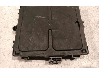 Блок предохранителей 284B04064R Dacia Jogger