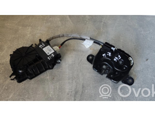 Zámek zadních dveří 7348531, 7348530   BMW 2 F46 2017