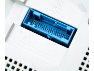 Панель приборов 3D0920880J   Volkswagen Phaeton       