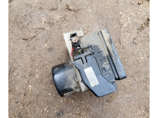 Блок АБС P08671223, 00020403684   Volvo  V70  2000 - 2004 года