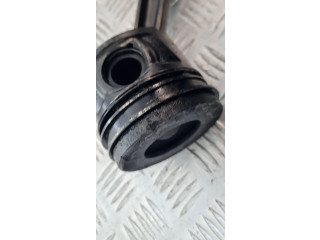 Поршень с шатуном Land Rover Discovery 3 - LR3