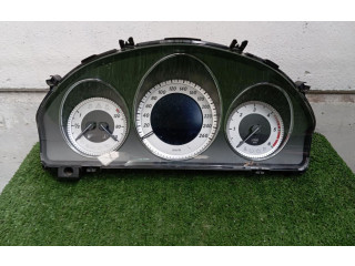 Панель приборов A2049006213   Mercedes-Benz GLK (X204)       