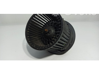 Вентилятор печки    272108177R   Dacia Sandero