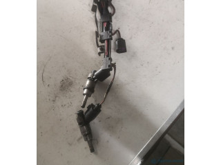 Vstřikovač 06f971824d   Audi A8 S8 D4 4H     