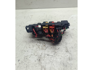 Блок предохранителей Audi Q5 SQ5