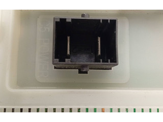 Блок предохранителей 31254837AC, AG9T14C256HC   Volvo V70    