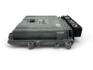Блок управления двигателем Блок управления P31303388, 0281015286   Volvo S60