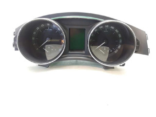 Панель приборов 3T1920841E   Skoda Superb B6 (3T)       