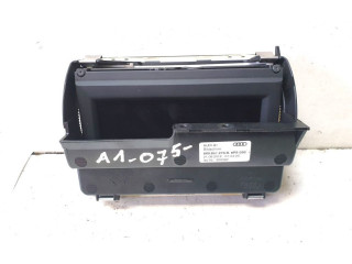 Дисплей 8X857273B6PS09S Audi A1
