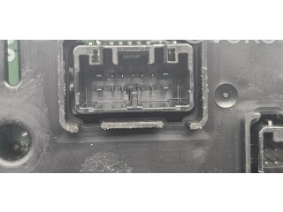 Přístrojová deska  Subaru Trezia 2012 8380052Z40  