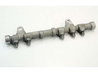 Топливная рампа 0445214364 55272136 Fiat 500X