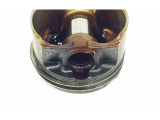 Píst PISTONB7DA, B7DA Ford C-MAX II B7DA