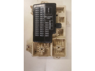 Блок предохранителей  XR8T14A067BA   Jaguar S-Type    