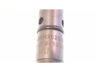 Vstřikovač 059130201B Audi A6 S6 C5 4B pro naftový motor 2.5