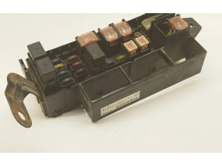 Блок предохранителей    Subaru Forester SF    