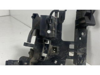 Другая деталь отсека двигателя