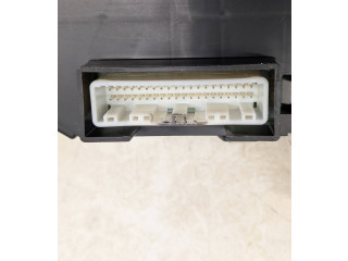 Přístrojová deska Infiniti QX50 (J50) 2011 1UX9AZR4K