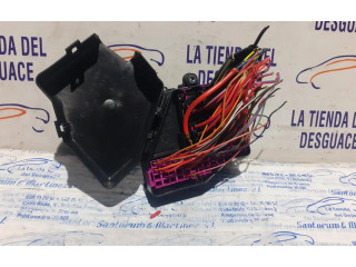 Pojistková skříňka 8D2941824 Audi A8 S8 D3 4E