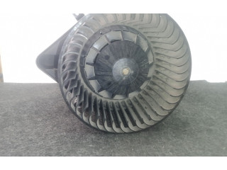 Вентилятор печки       Audi A4 Allroad