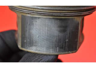  Поршень  82L64, 82L64  Audi A6 S6 C5 4B  