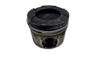 Поршень 4N14 4N14, 4N14 Mitsubishi Outlander