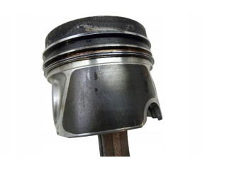 Поршень с шатуном TDI Skoda Octavia Mk3 (5E)