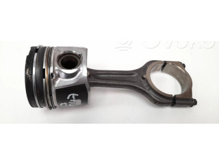  Поршень с шатуном    Citroen C3  