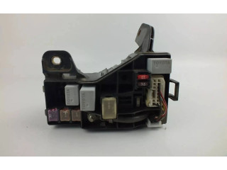 Блок предохранителей 8382P1 Toyota Corolla Verso AR10