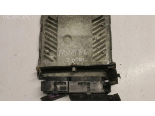 Řídící jednotka 03G906018CE Volkswagen PASSAT B6 2005