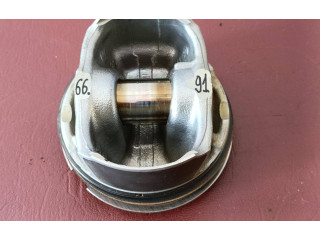 Píst 8619196, 11258619196 BMW 1 F20 F21