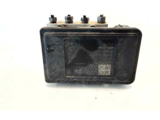 Блок АБС 476608587R   Dacia  Dokker  2012 -  года